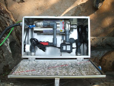 Universitas Semyung — sterilisator UV (MINIPURE-3)